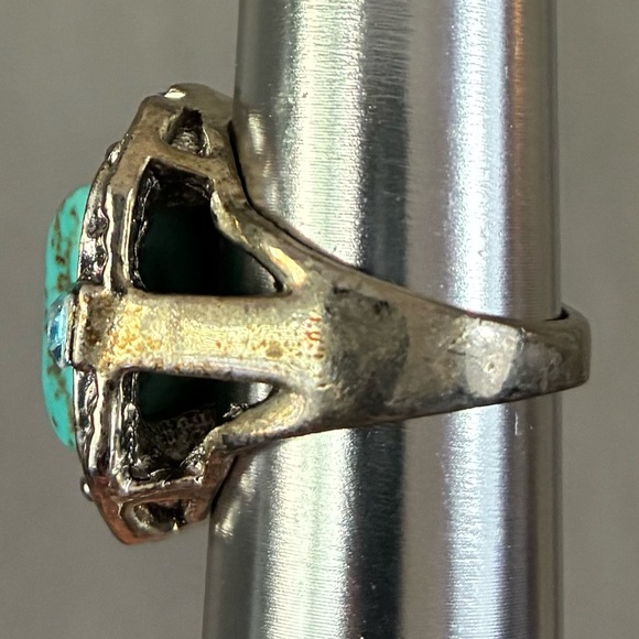 MULTI STONE RING SIZE 8.5 - Picture 6 of 8